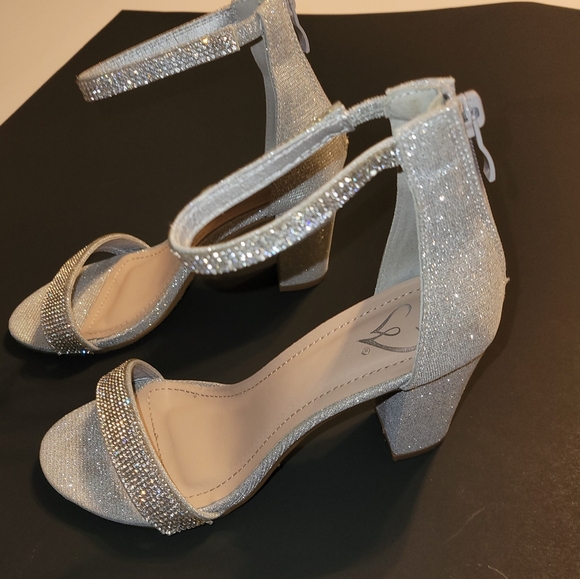 Silver Rinestone Heels - Picture 2 of 6